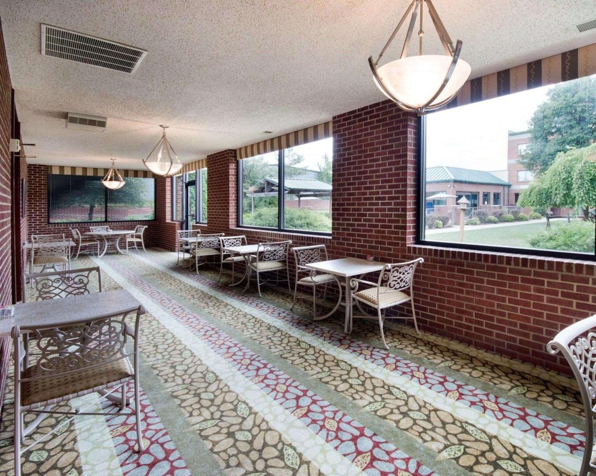 帕克斯堡南康福特套房酒店 Mineral Wells 外观 照片